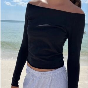 Brandy Melville black Bonnie top